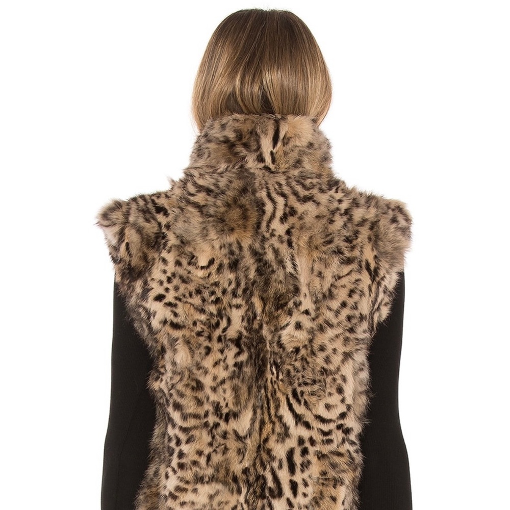 Rabbit hair vest